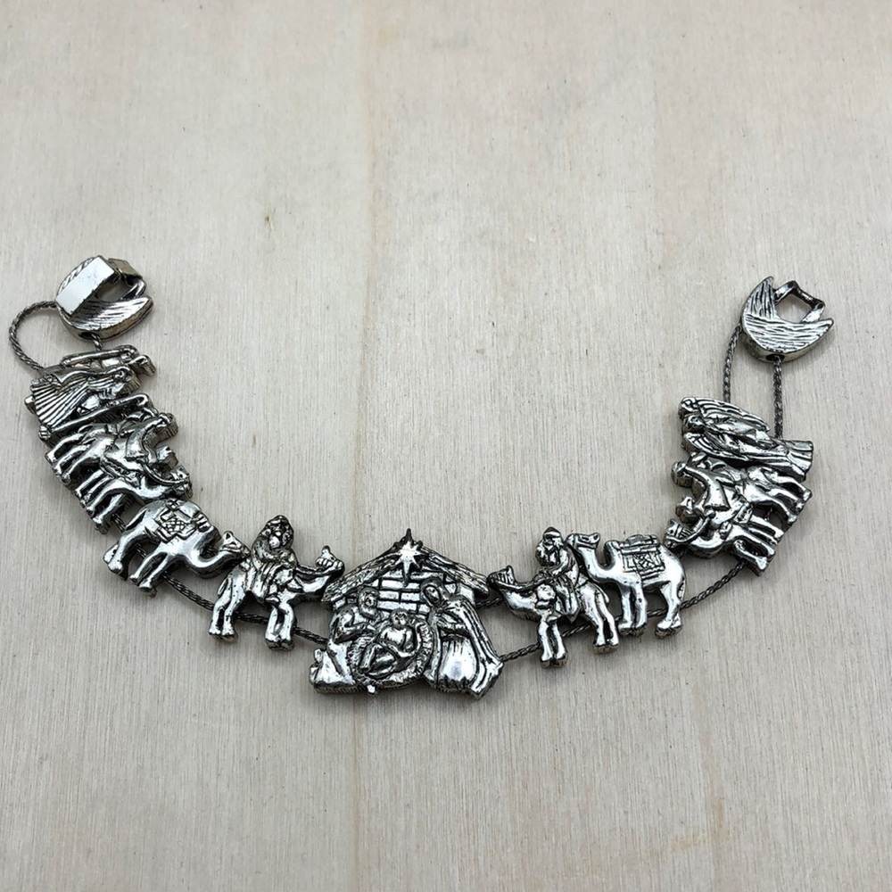 Vintage 90's BG Slide Bracelet Christmas Nativity  Slider Charm